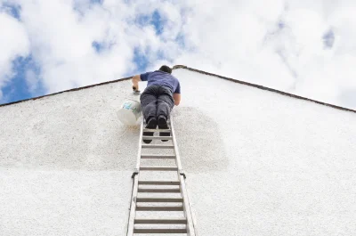 Peinture extérieure à Castelnau d'Auzan Labarrère — façades et ravalement